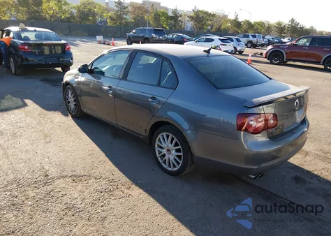 2008 Volkswagen Jetta Wolfsburg Edition from USA, damaged, VIN 3VWRA71KX8M176430